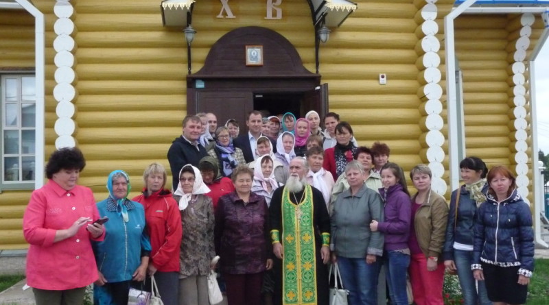 Главы администраций поселений Якшур-Бодьинского района посетили храм