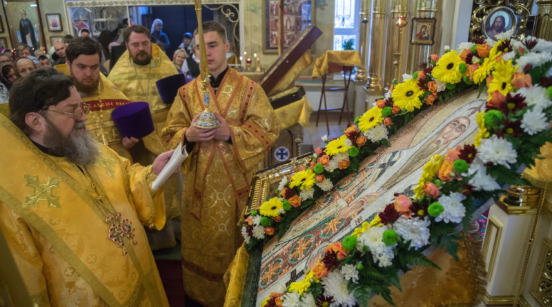 Митрополит Викторин совершил Божественную литургию в храме свт. Алексия Московского г. Ижевска