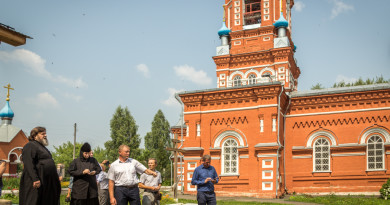 Митрополит Викторин встретился с главами Завьяловского района и МО «Люкское»