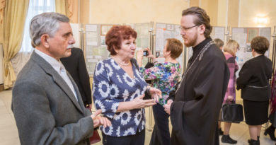 Священнослужитель принял участие в открытии выставки, посвященной 100-летию органов ЗАГС