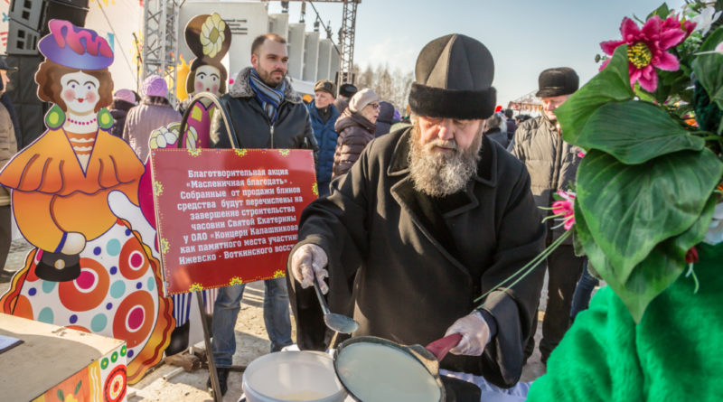 Правящий архиерей принял участие в празднике «Широкая масленица»