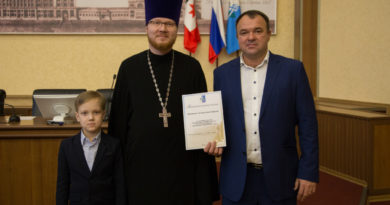 Михаило-Архангельский собор был отмечен грамотой за участие в конкурсе на новогоднее оформление территории