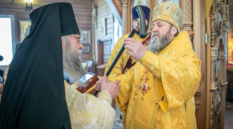 Митр. Викторин возвел иеромонаха Зосиму (Сахипгараева) в игумена Тихвинского мужского монастыря