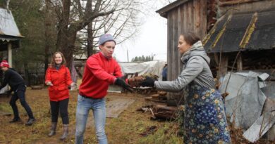 Представители православной молодежи совершили паломничество в Каменное Заделье