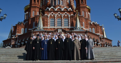 Сестры милосердия из Екатеринбурга вместе с духовником посетили Ижевск