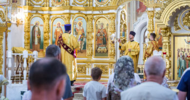 В Михайловском соборе все литургии будут совершаться с открытыми царскими вратами