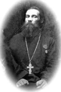 Священник Михаил Тихоницкий. Архивное фото