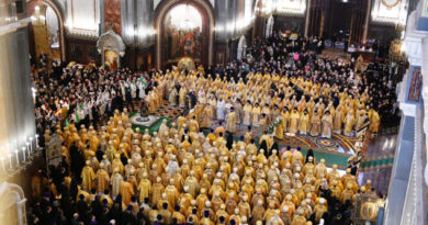 Богослужение в годовщину интронизации Святейшего Патриарха Кирилла