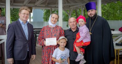 Фестиваль "Семейный колокольчик" впервые прошёл в монастыре села Люк